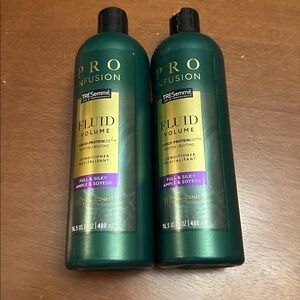 NEW Set of 2 Tresemme Fluid Volume Conditioner
